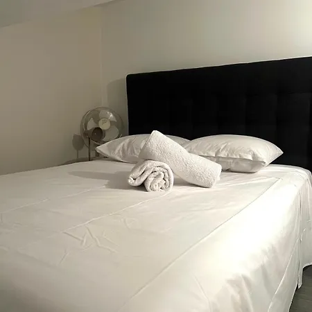 Spacieux T1 Lumineux Au Coeur De Lejlighed