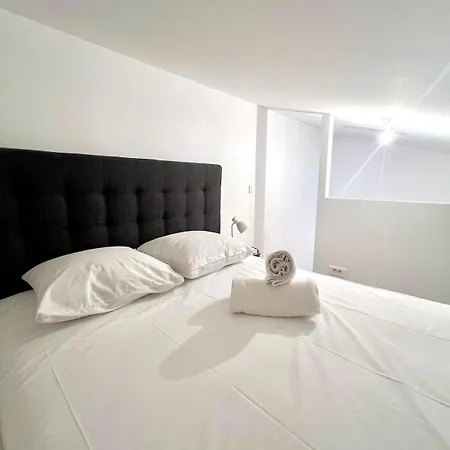 Spacieux T1 Lumineux Au Coeur De Toulon