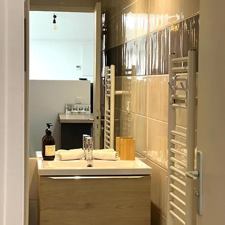 Lejlighed Spacieux T1 Lumineux Au Coeur De